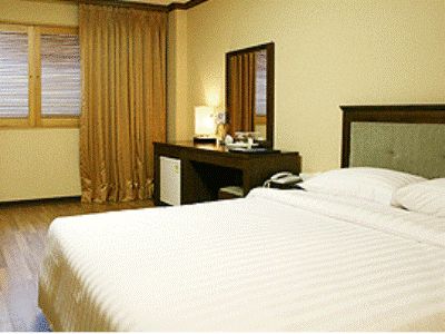 Hotel Jam Sil Tourist 3*